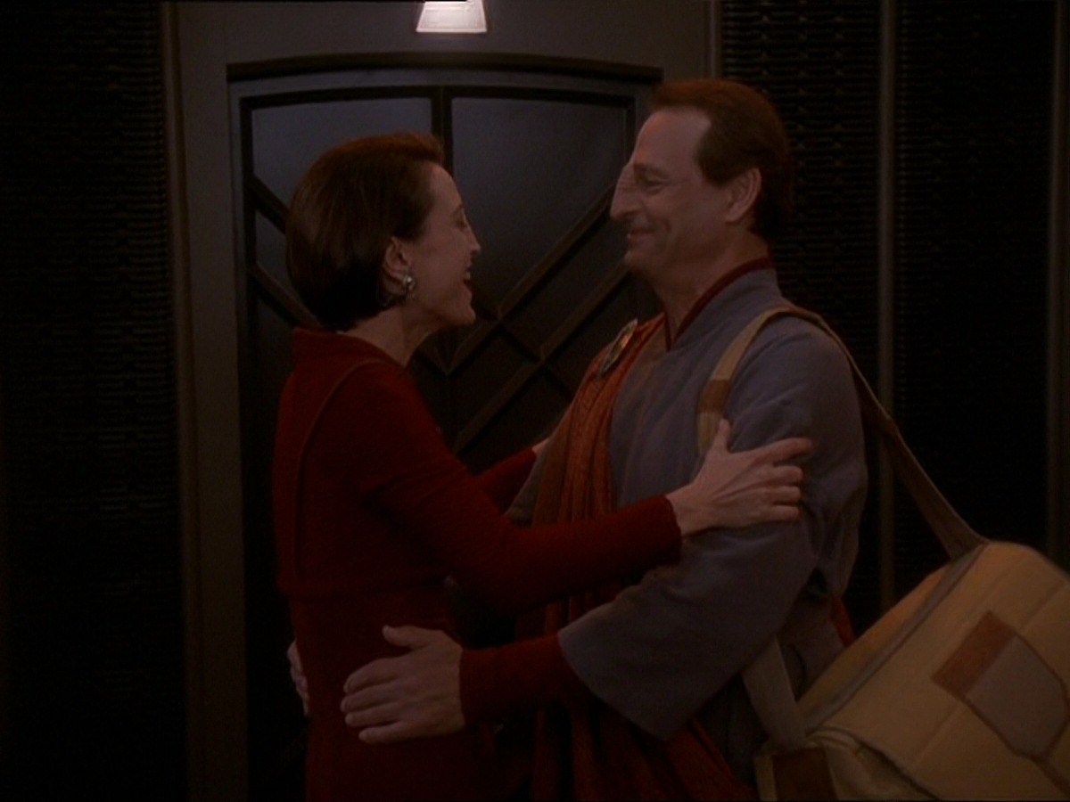 extant_StarTrek_DS9_7x09-Covenant_0171.jpg