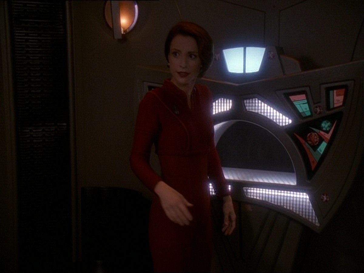 extant_StarTrek_DS9_7x09-Covenant_0182.jpg