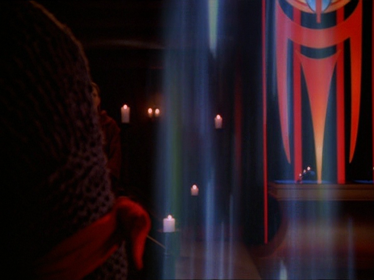 extant_StarTrek_DS9_7x09-Covenant_0290.jpg