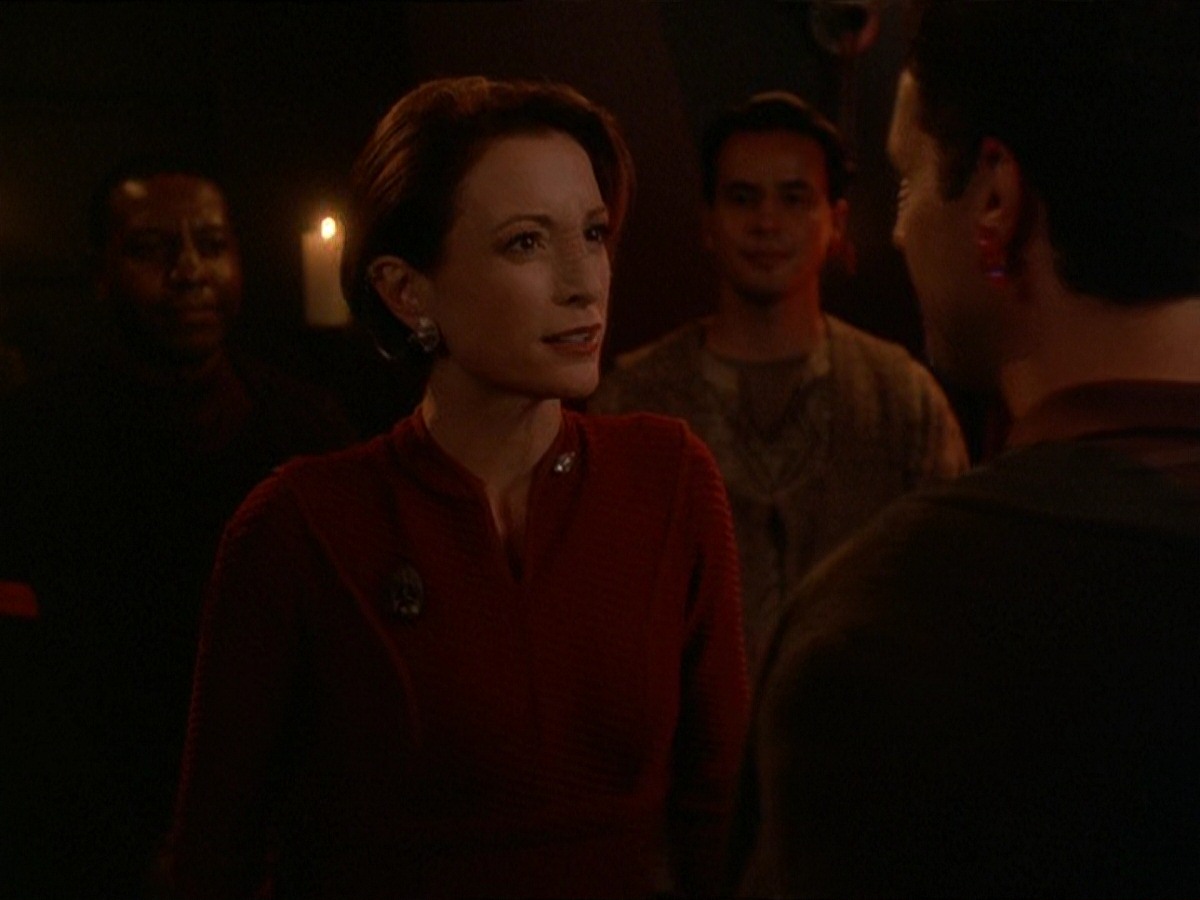 extant_StarTrek_DS9_7x09-Covenant_0300.jpg