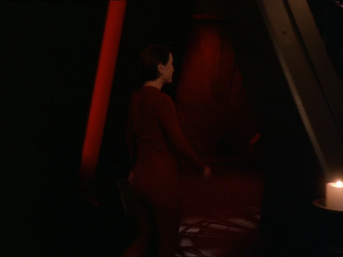 extant_StarTrek_DS9_7x09-Covenant_0557.jpg
