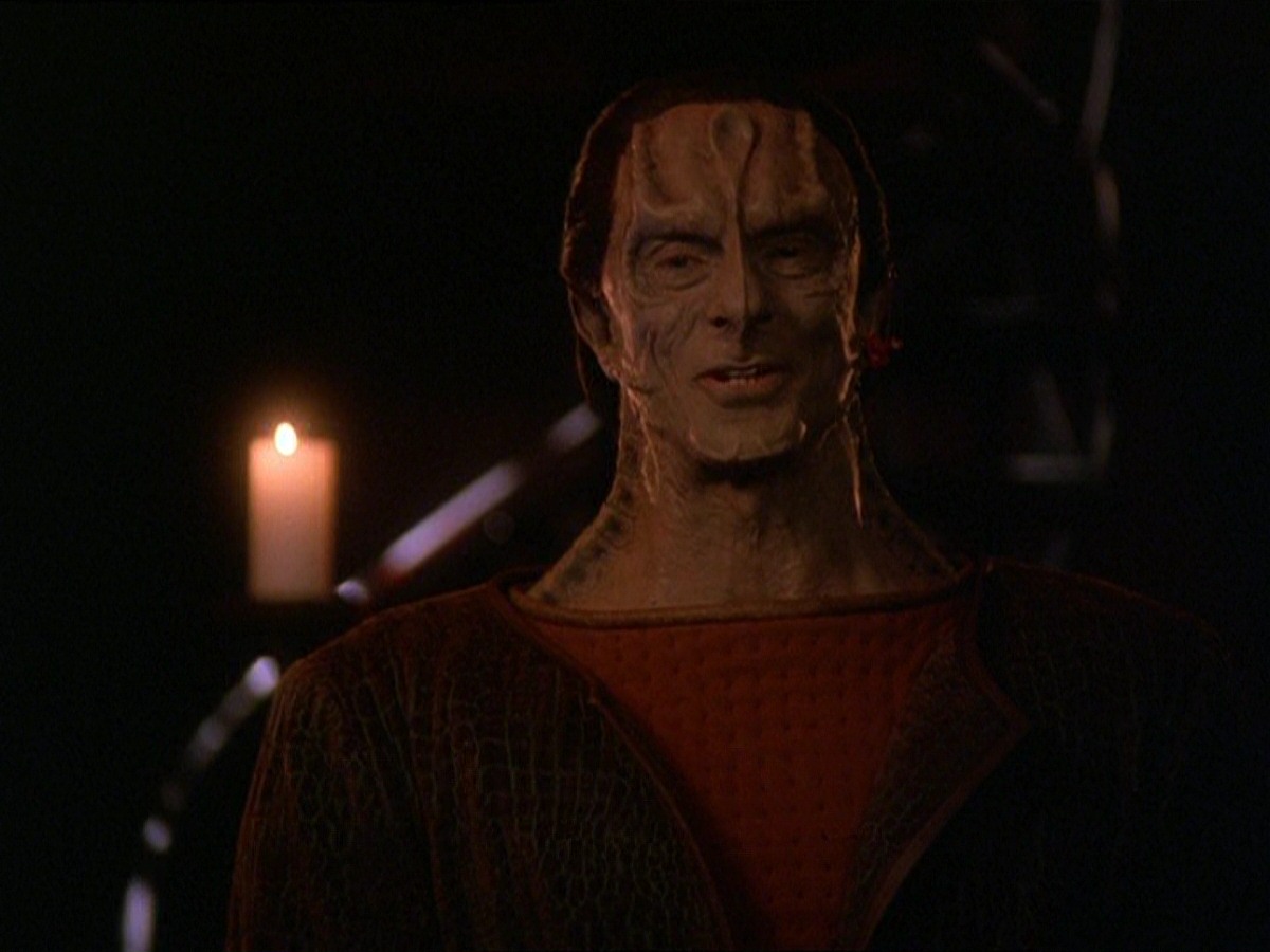 extant_StarTrek_DS9_7x09-Covenant_0581.jpg