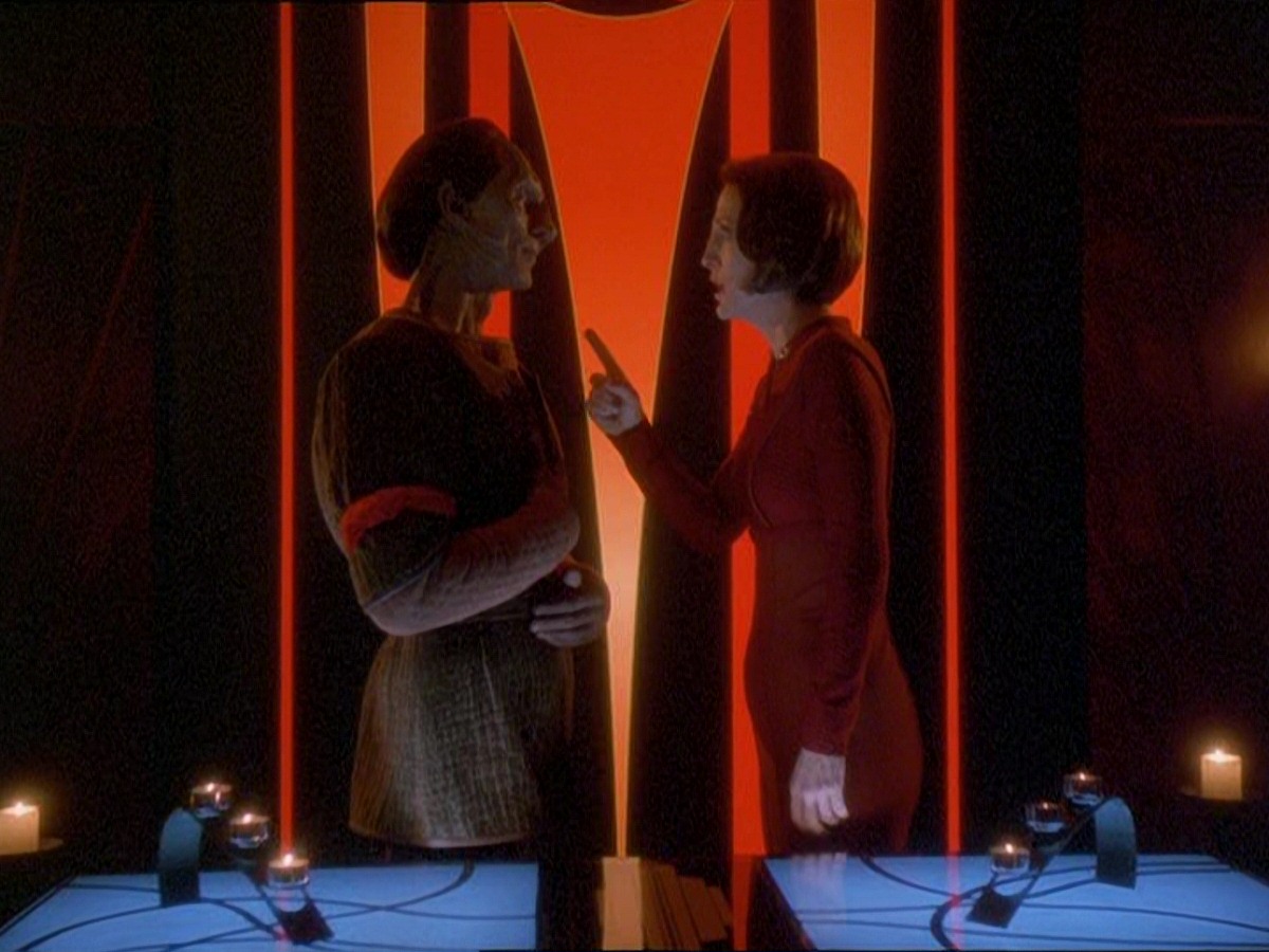 extant_StarTrek_DS9_7x09-Covenant_1012.jpg
