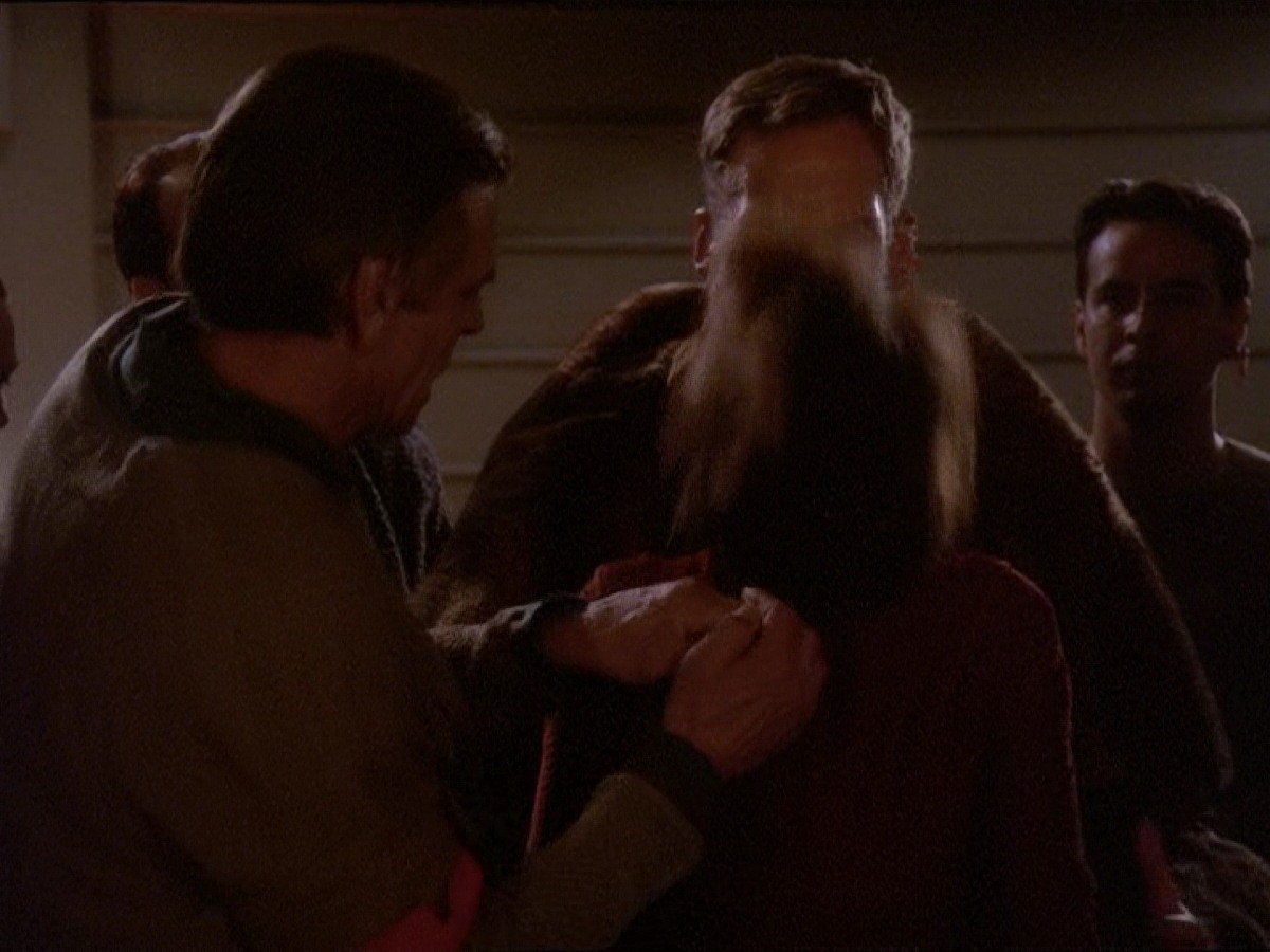 extant_StarTrek_DS9_7x09-Covenant_1760.jpg