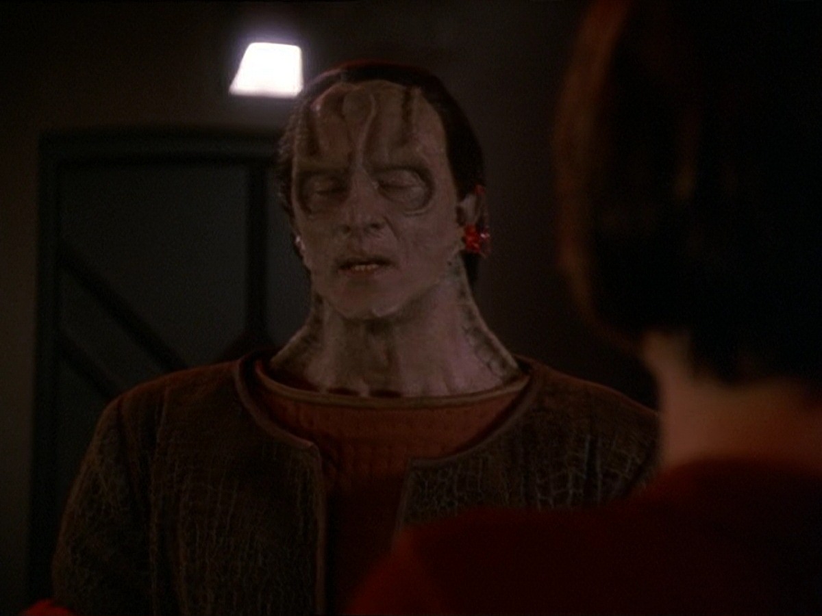 extant_StarTrek_DS9_7x09-Covenant_3207.jpg