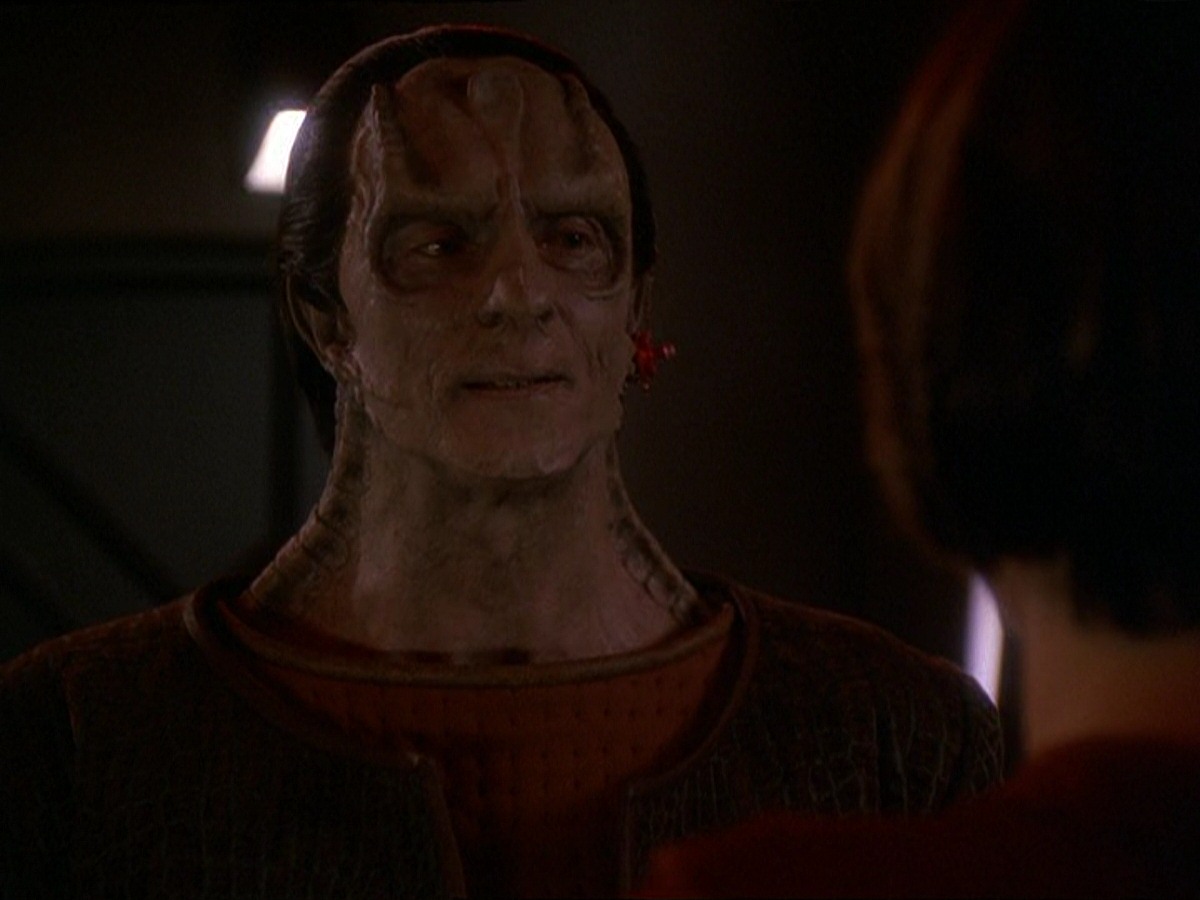 extant_StarTrek_DS9_7x09-Covenant_3222.jpg