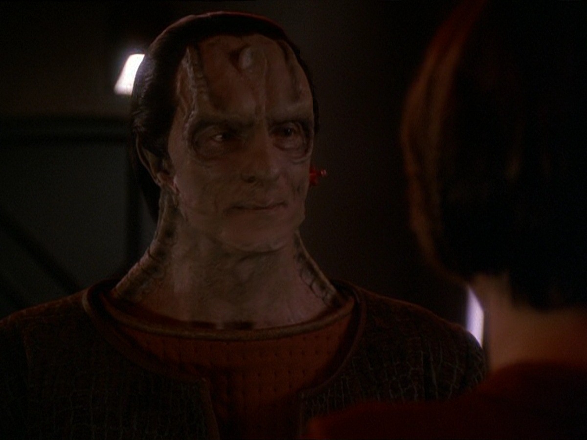 extant_StarTrek_DS9_7x09-Covenant_3224.jpg
