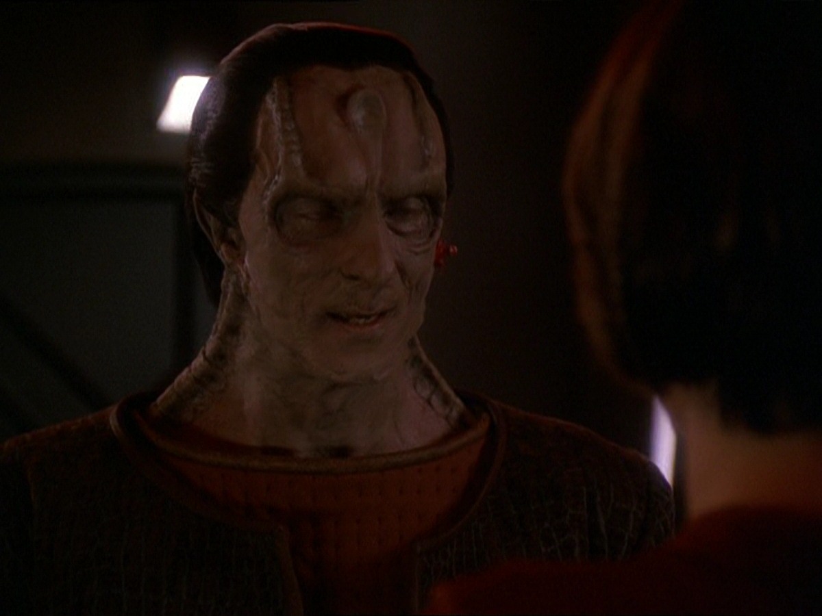 extant_StarTrek_DS9_7x09-Covenant_3227.jpg