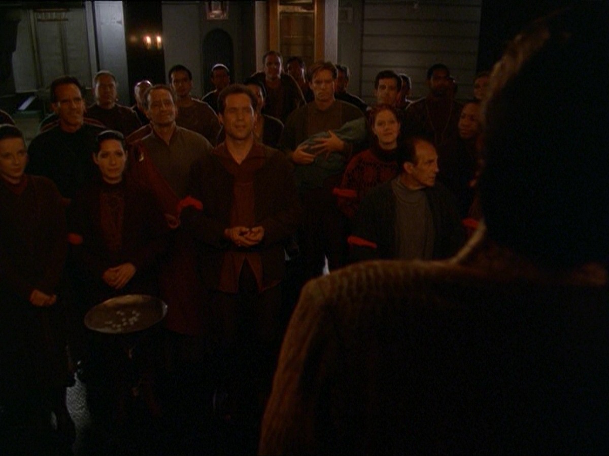extant_StarTrek_DS9_7x09-Covenant_3371.jpg