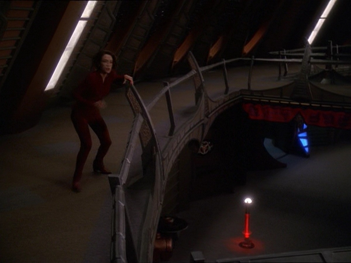 extant_StarTrek_DS9_7x09-Covenant_3382.jpg