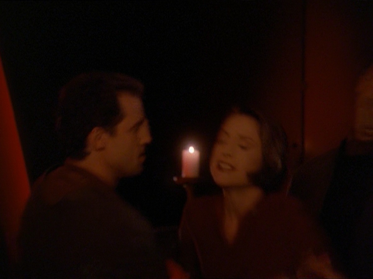 extant_StarTrek_DS9_7x09-Covenant_3429.jpg