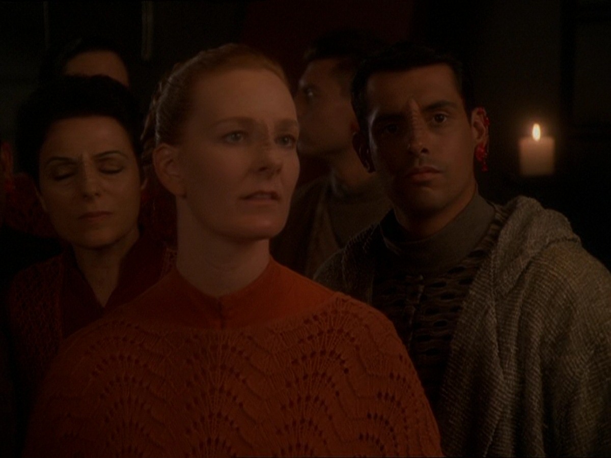 extant_StarTrek_DS9_7x09-Covenant_3462.jpg
