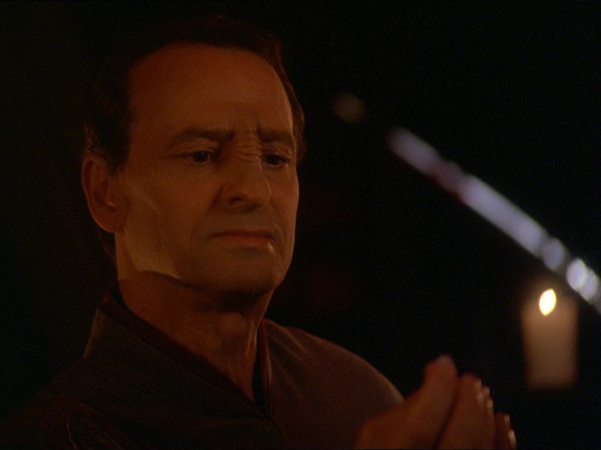 extant_StarTrek_DS9_7x09-Covenant_3485.jpg