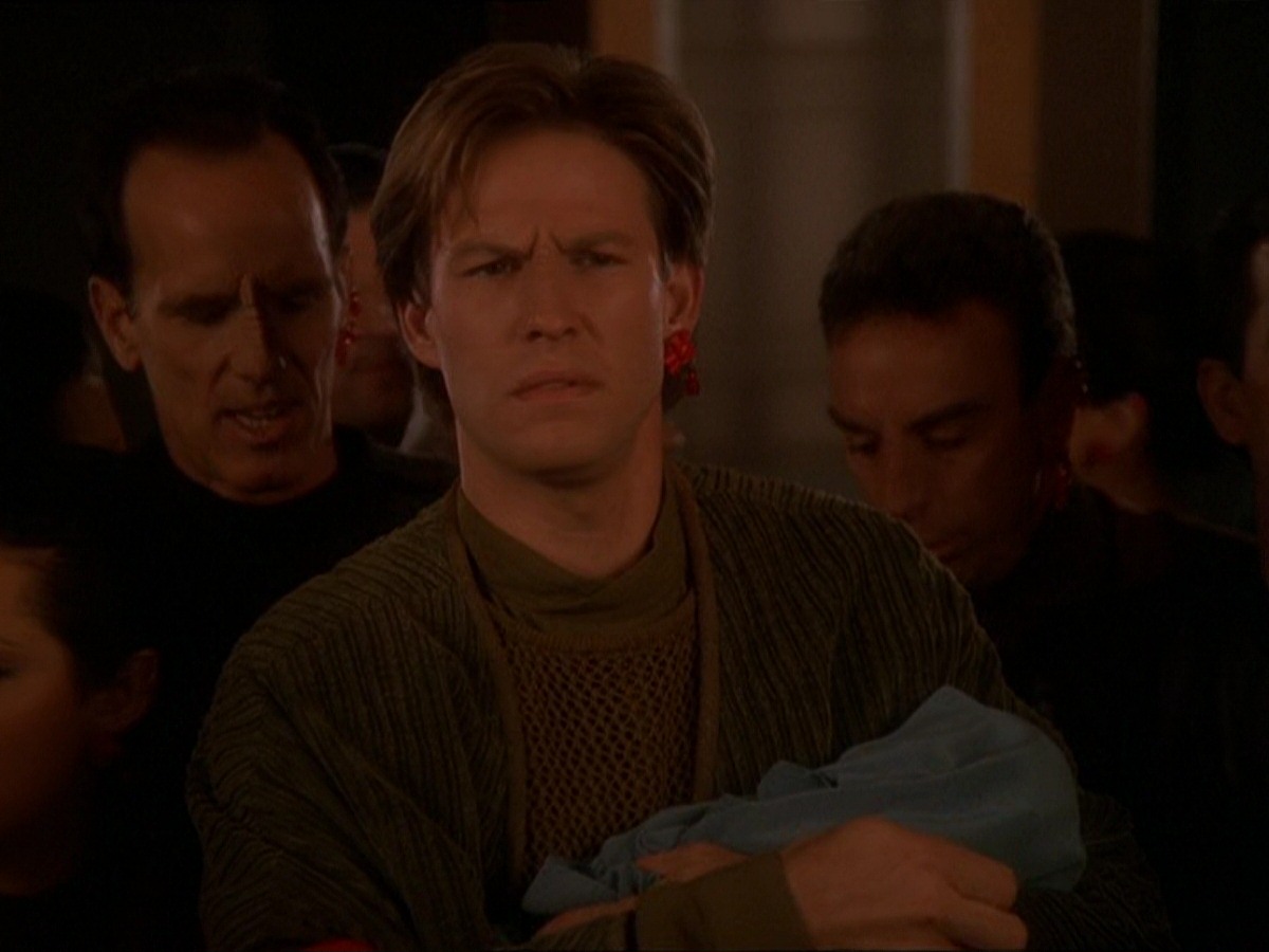 extant_StarTrek_DS9_7x09-Covenant_3514.jpg