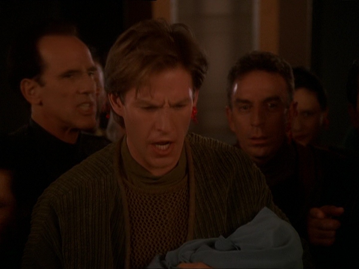 extant_StarTrek_DS9_7x09-Covenant_3526.jpg