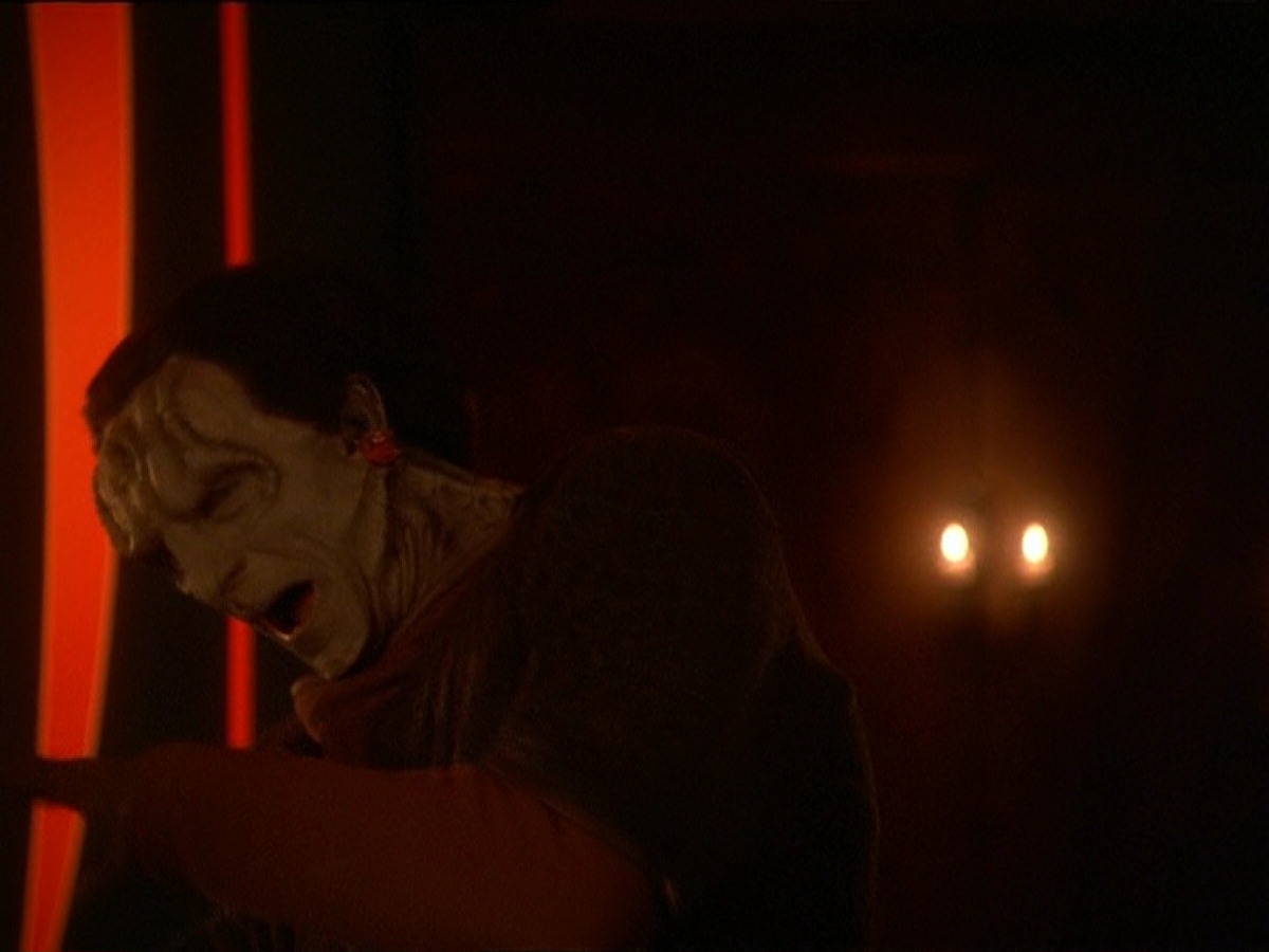 extant_StarTrek_DS9_7x09-Covenant_3529.jpg