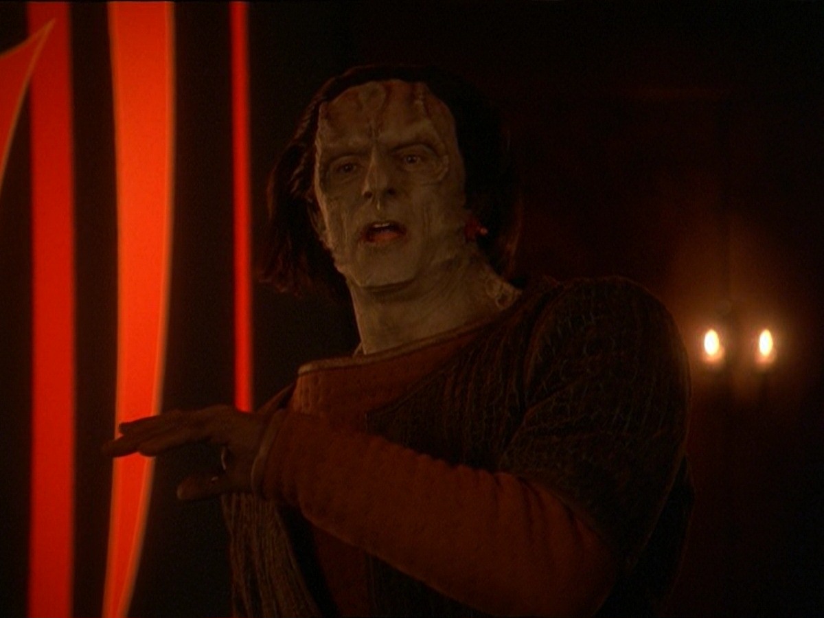 extant_StarTrek_DS9_7x09-Covenant_3533.jpg