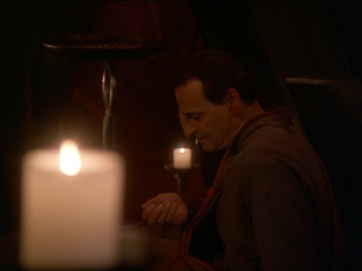 extant_StarTrek_DS9_7x09-Covenant_3605.jpg
