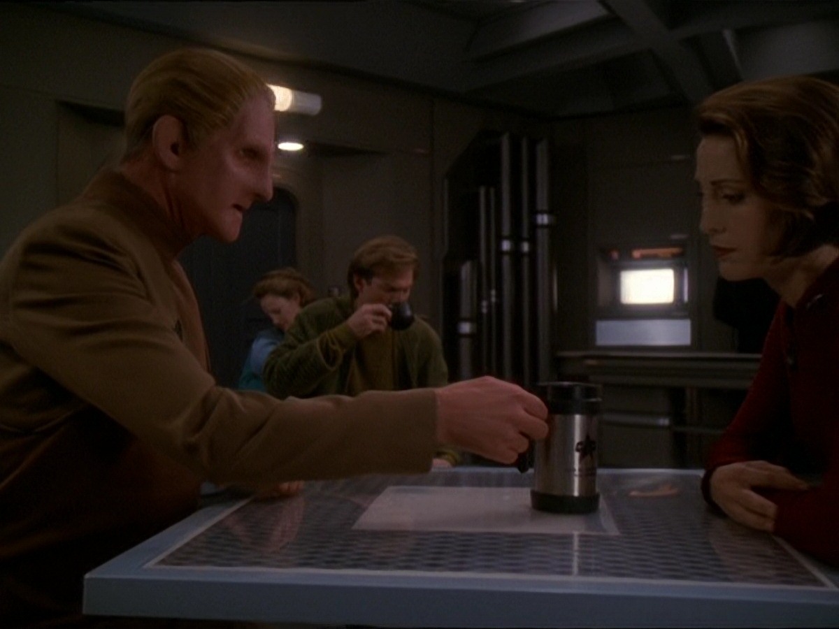 extant_StarTrek_DS9_7x09-Covenant_3648.jpg