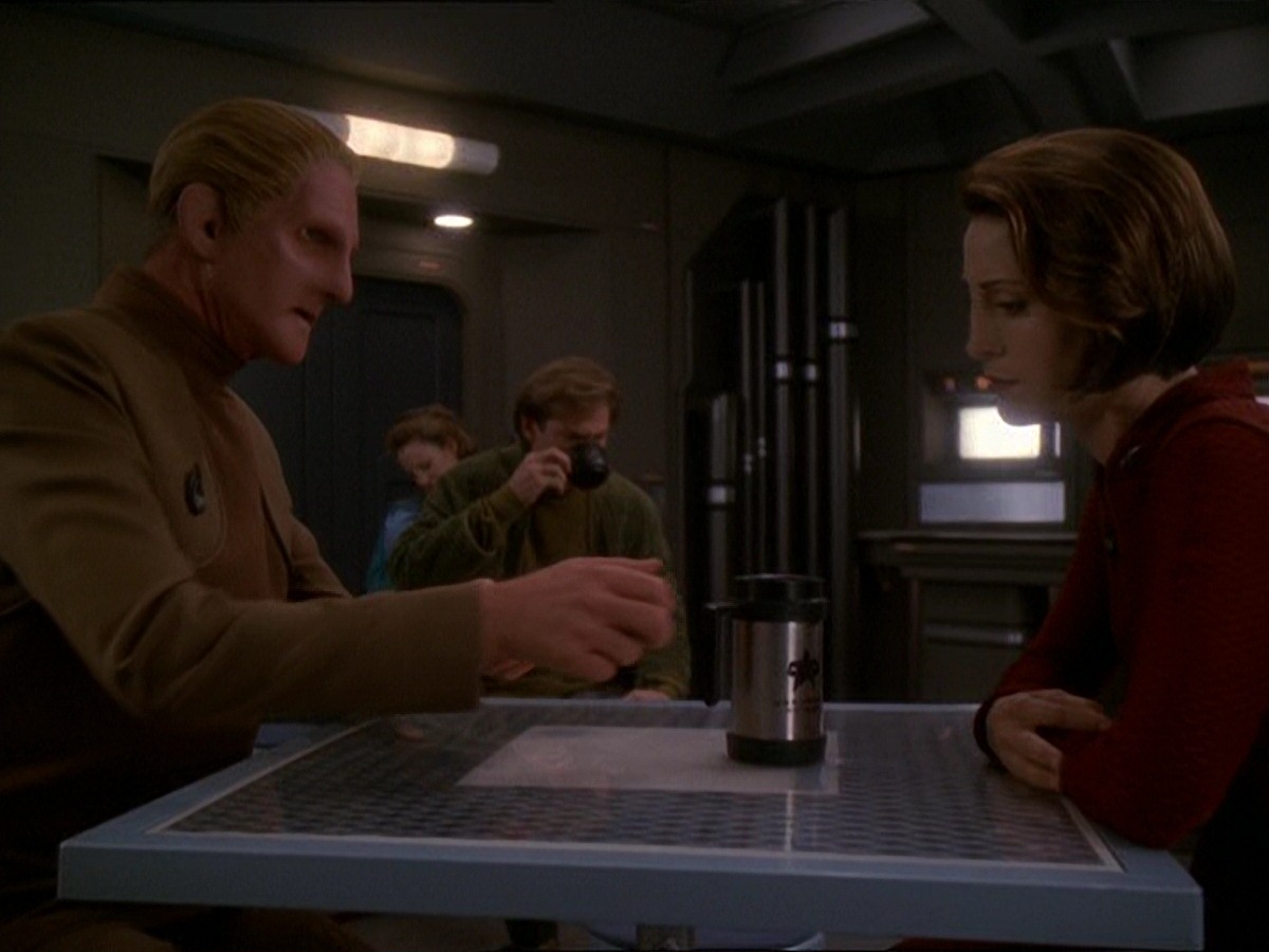 extant_StarTrek_DS9_7x09-Covenant_3649.jpg