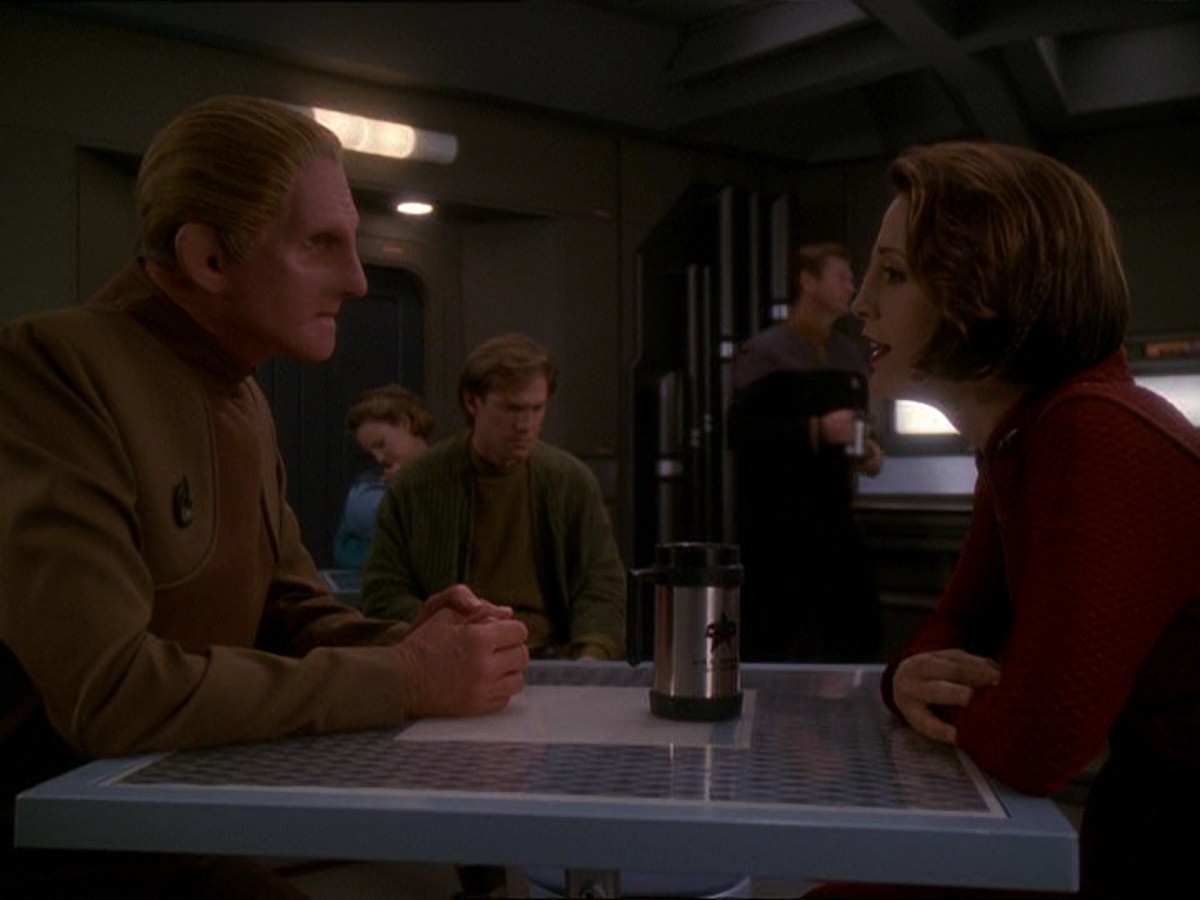 extant_StarTrek_DS9_7x09-Covenant_3658.jpg