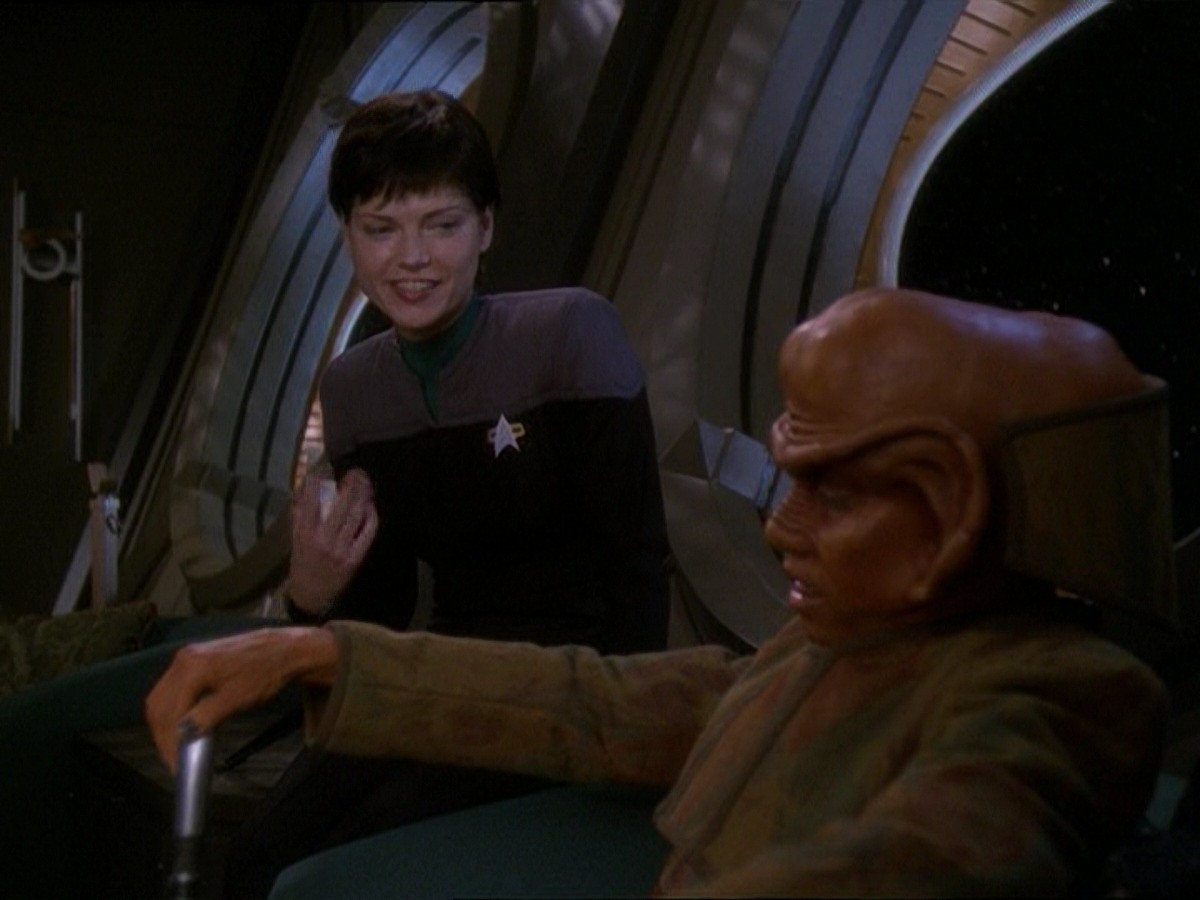 extant_StarTrek_DS9_7x10-ItsOnlyAPaperMoon_0423.jpg