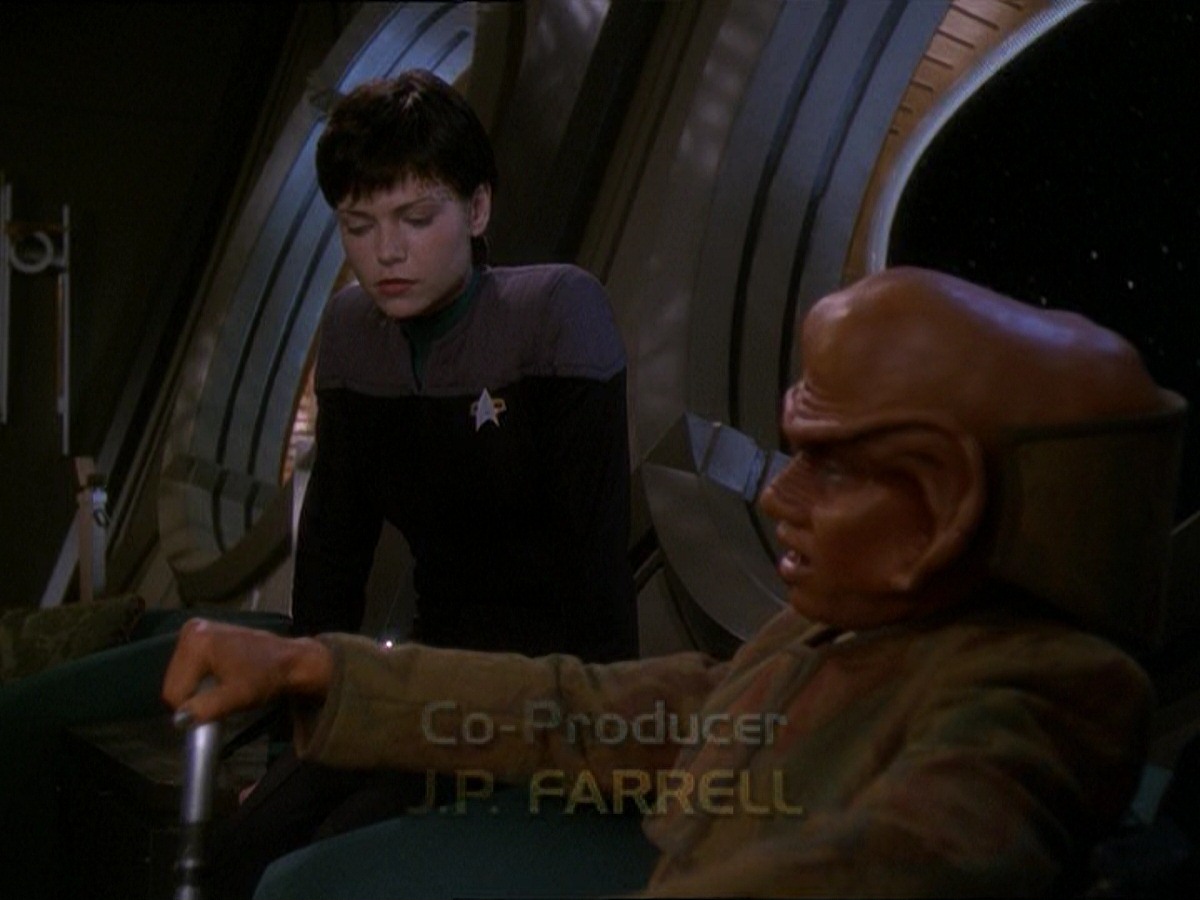extant_StarTrek_DS9_7x10-ItsOnlyAPaperMoon_0455.jpg