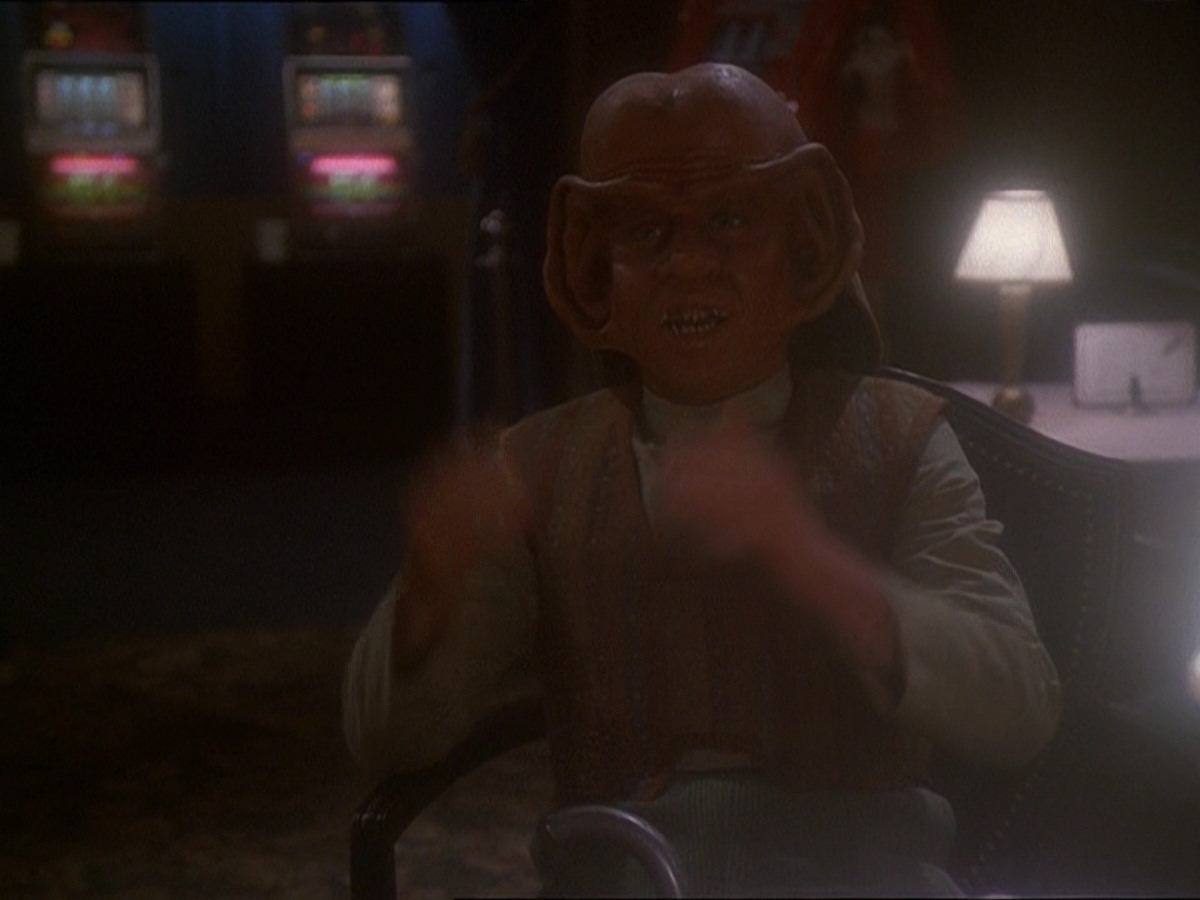 extant_StarTrek_DS9_7x10-ItsOnlyAPaperMoon_1123.jpg