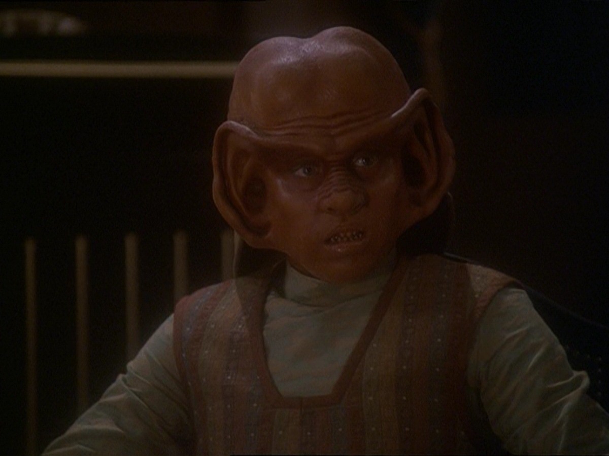 extant_StarTrek_DS9_7x10-ItsOnlyAPaperMoon_1170.jpg