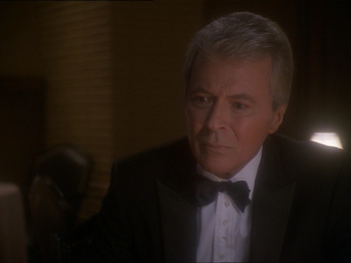extant_StarTrek_DS9_7x10-ItsOnlyAPaperMoon_1182.jpg