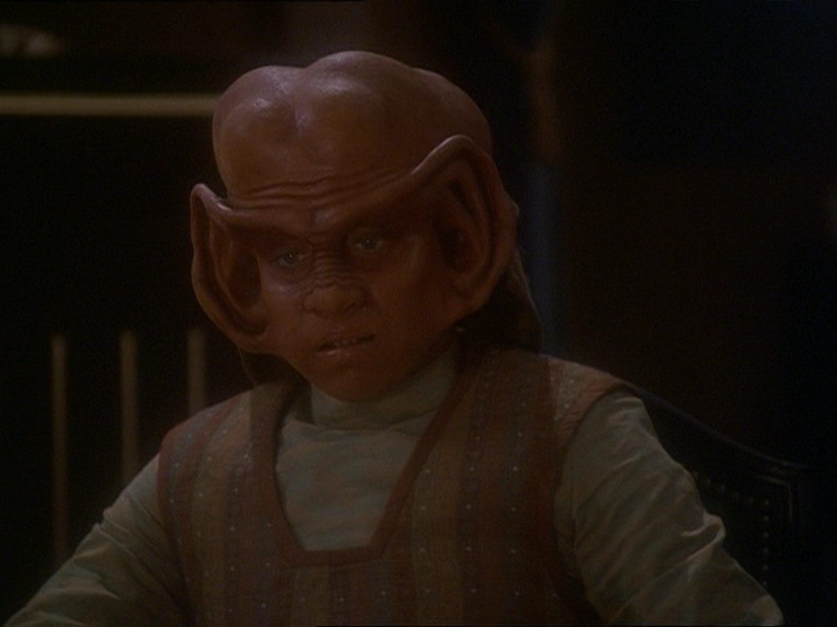 extant_StarTrek_DS9_7x10-ItsOnlyAPaperMoon_1191.jpg