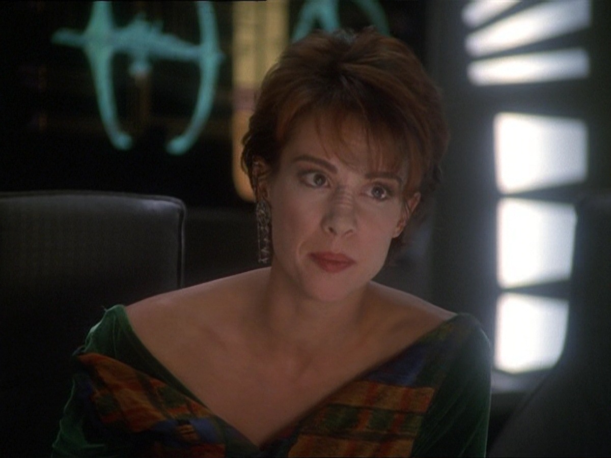 extant_StarTrek_DS9_7x10-ItsOnlyAPaperMoon_1380.jpg