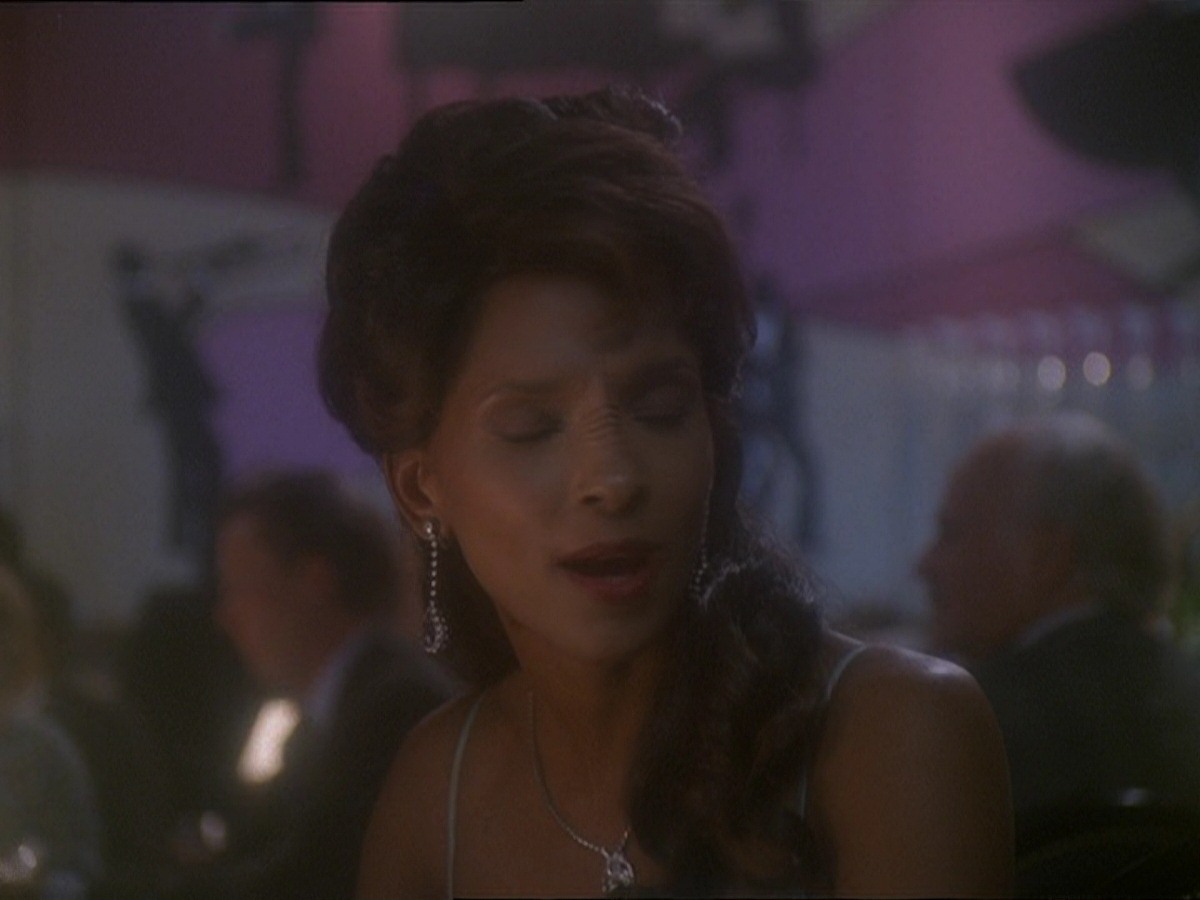 extant_StarTrek_DS9_7x10-ItsOnlyAPaperMoon_1999.jpg