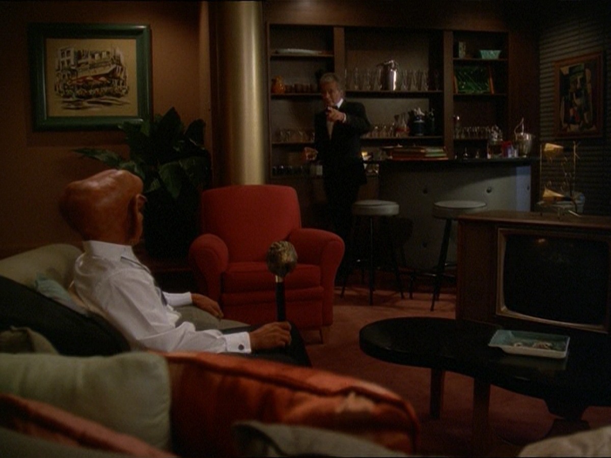 extant_StarTrek_DS9_7x10-ItsOnlyAPaperMoon_2150.jpg