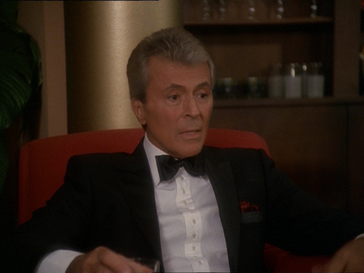 extant_StarTrek_DS9_7x10-ItsOnlyAPaperMoon_2202.jpg