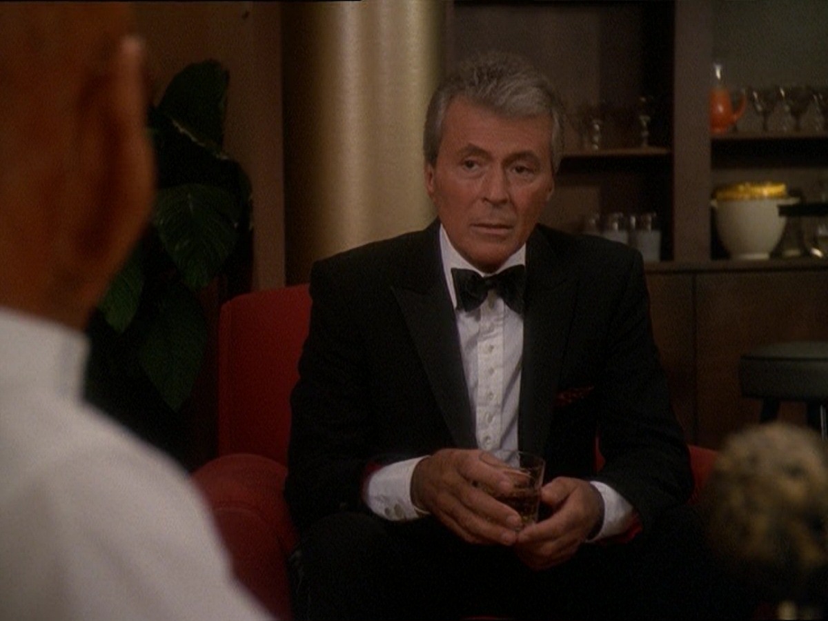 extant_StarTrek_DS9_7x10-ItsOnlyAPaperMoon_2220.jpg
