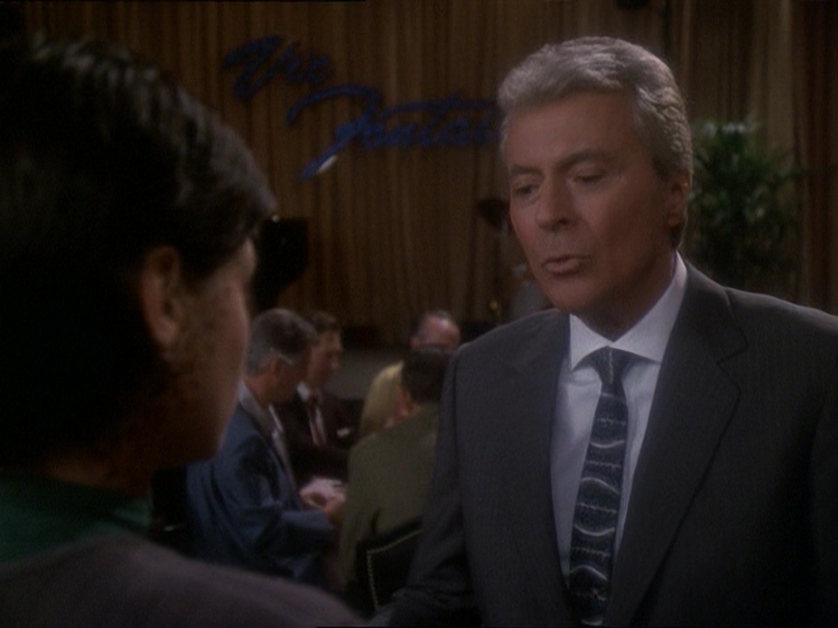 extant_StarTrek_DS9_7x10-ItsOnlyAPaperMoon_2374.jpg