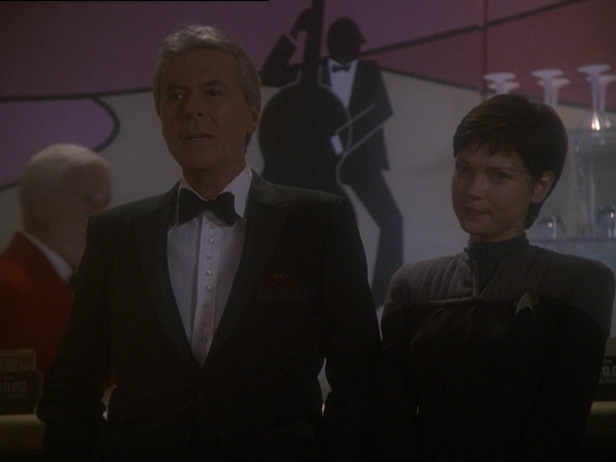 extant_StarTrek_DS9_7x10-ItsOnlyAPaperMoon_2871.jpg