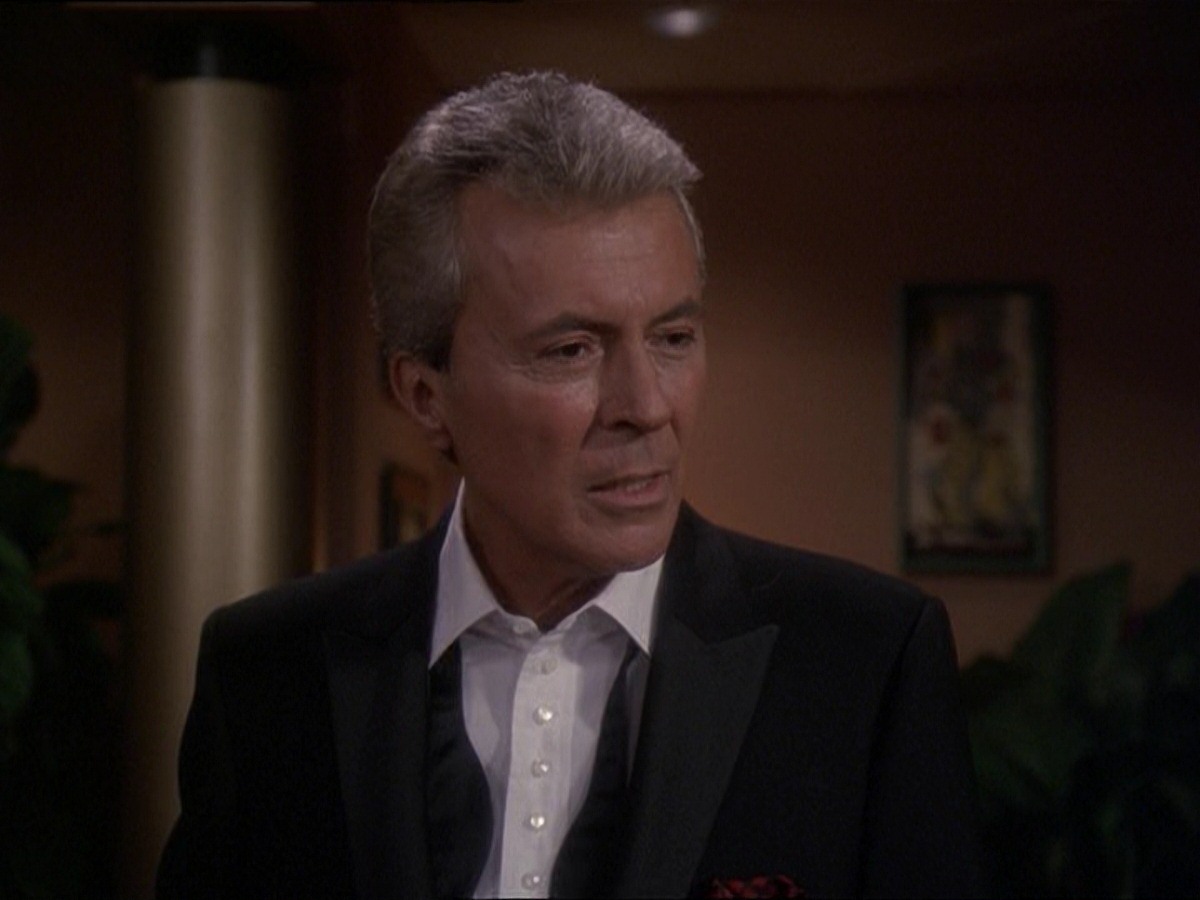 extant_StarTrek_DS9_7x10-ItsOnlyAPaperMoon_3036.jpg