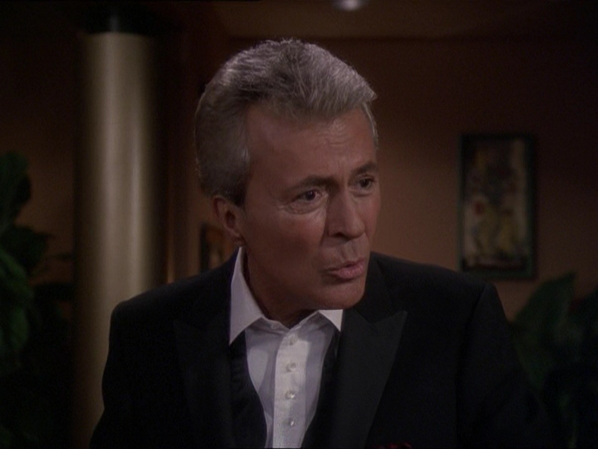 extant_StarTrek_DS9_7x10-ItsOnlyAPaperMoon_3075.jpg