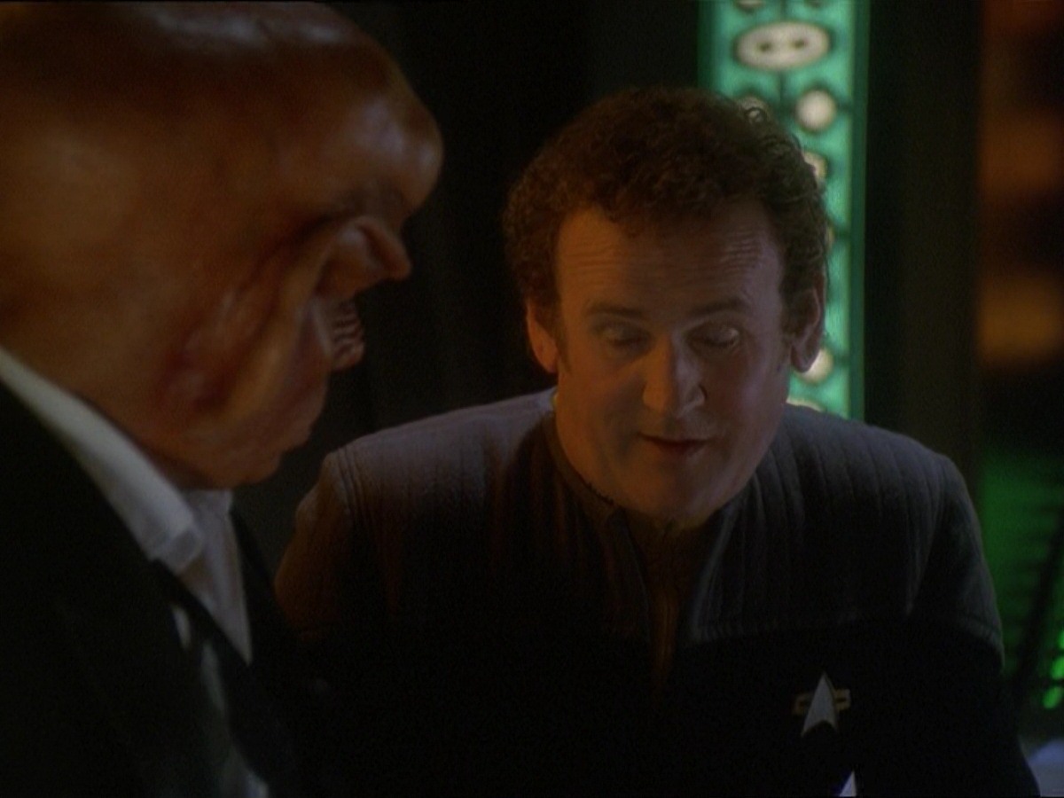 extant_StarTrek_DS9_7x10-ItsOnlyAPaperMoon_3182.jpg