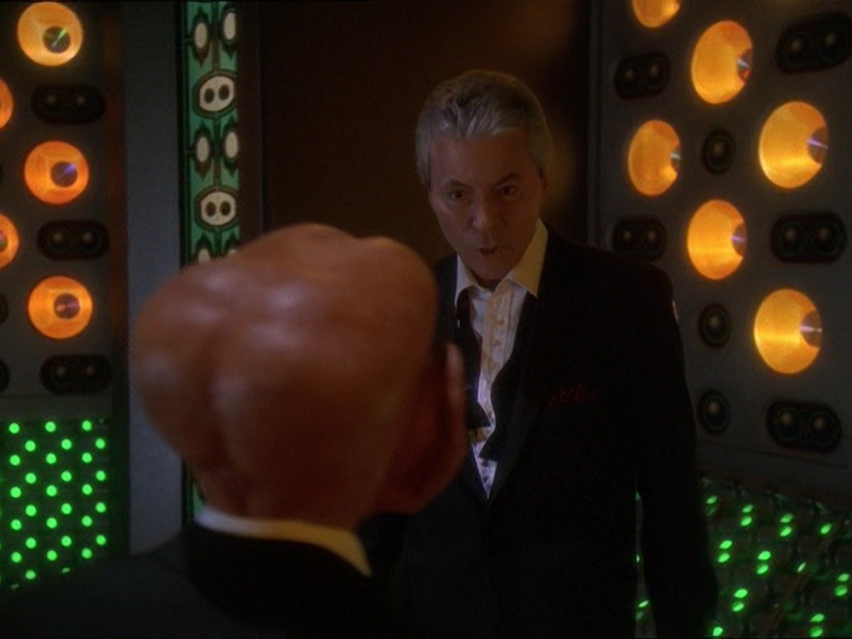 extant_StarTrek_DS9_7x10-ItsOnlyAPaperMoon_3240.jpg