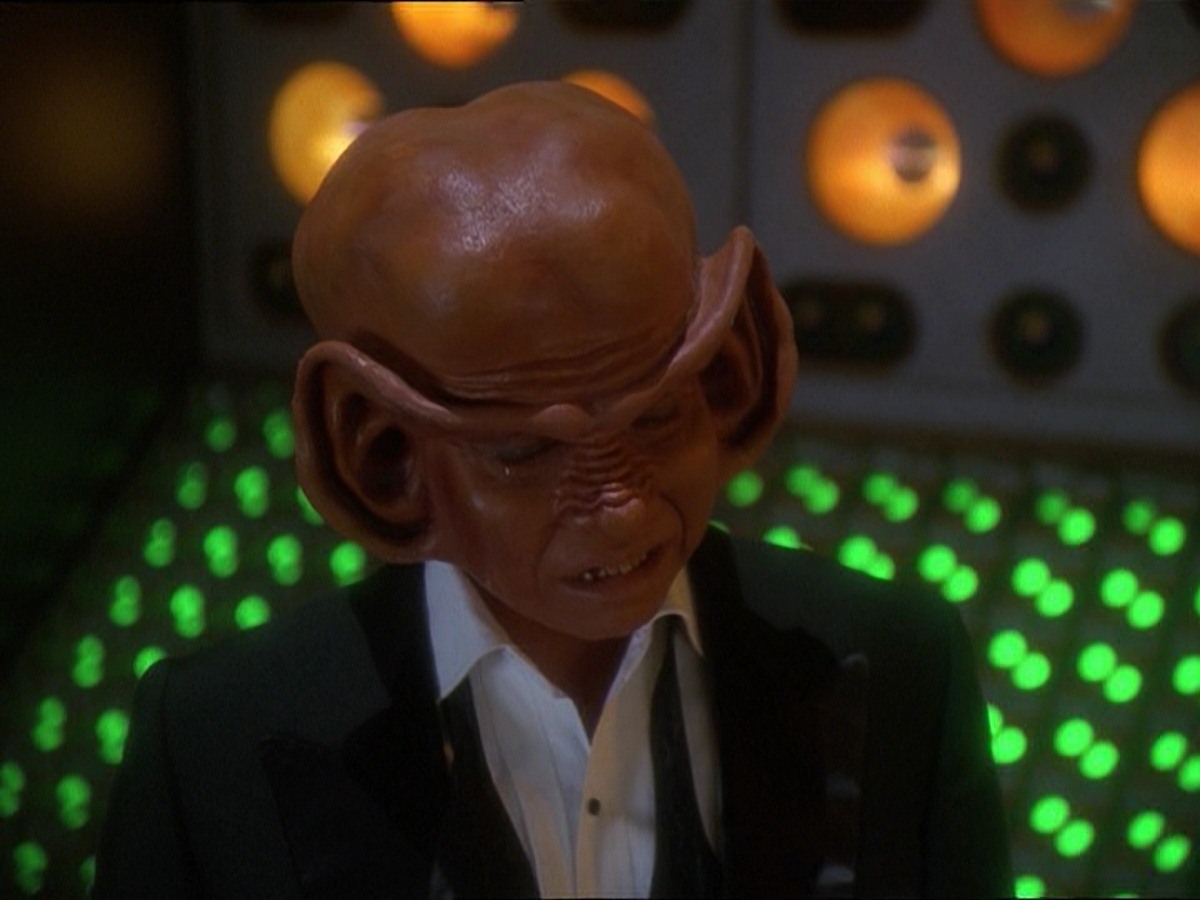 extant_StarTrek_DS9_7x10-ItsOnlyAPaperMoon_3269.jpg
