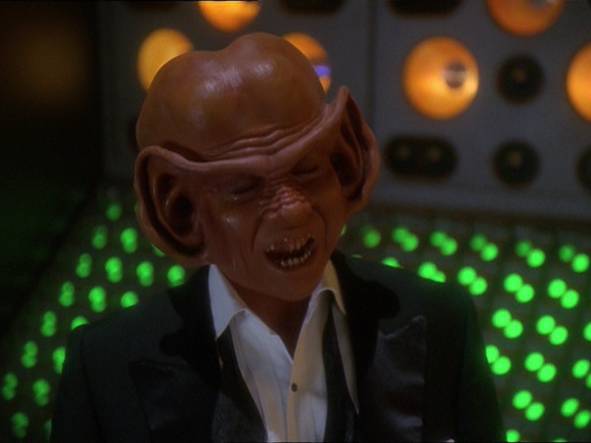 extant_StarTrek_DS9_7x10-ItsOnlyAPaperMoon_3335.jpg