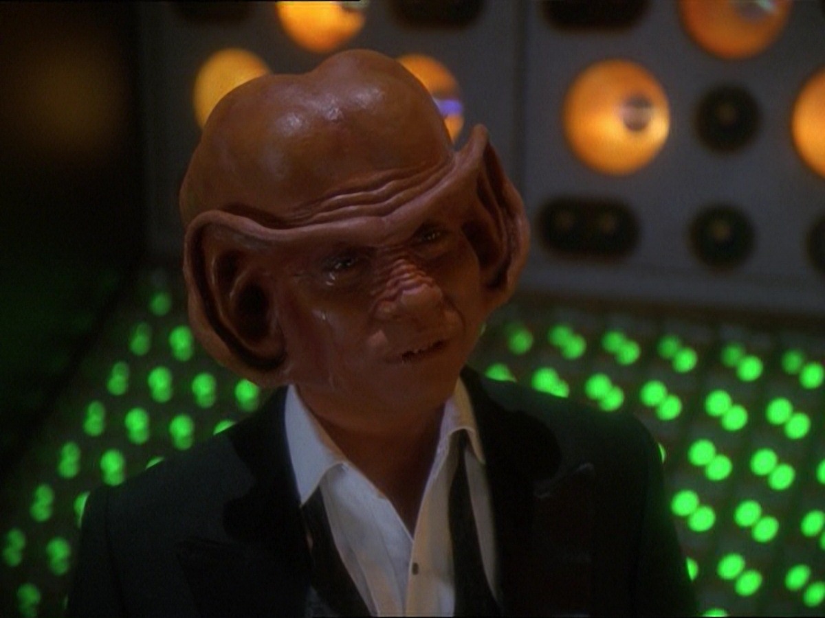 extant_StarTrek_DS9_7x10-ItsOnlyAPaperMoon_3343.jpg