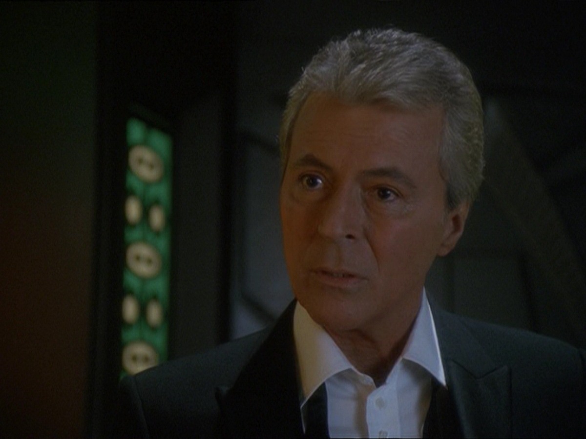 extant_StarTrek_DS9_7x10-ItsOnlyAPaperMoon_3375.jpg