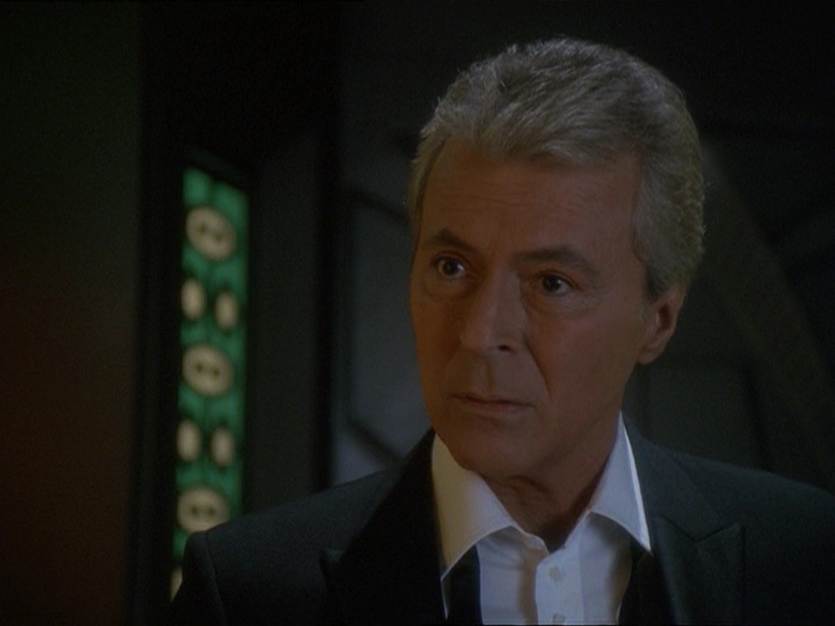 extant_StarTrek_DS9_7x10-ItsOnlyAPaperMoon_3383.jpg