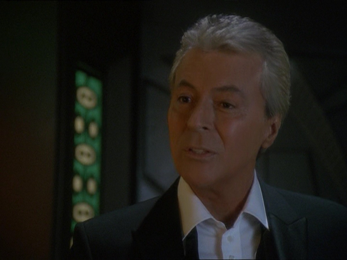 extant_StarTrek_DS9_7x10-ItsOnlyAPaperMoon_3394.jpg