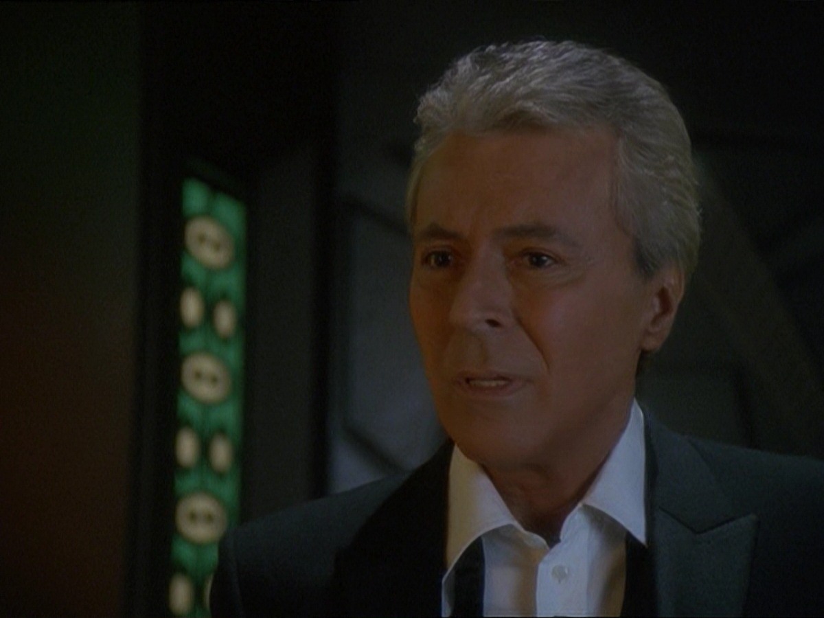extant_StarTrek_DS9_7x10-ItsOnlyAPaperMoon_3415.jpg