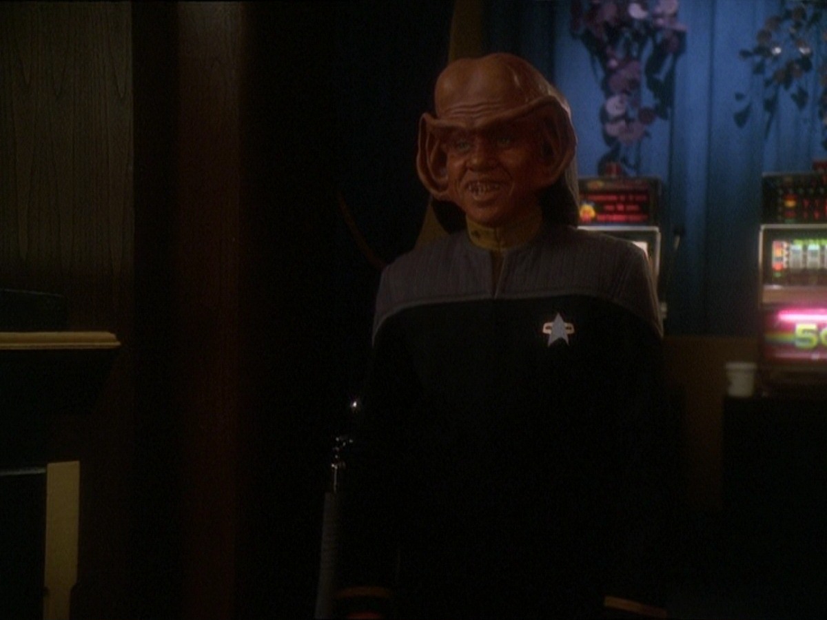 extant_StarTrek_DS9_7x10-ItsOnlyAPaperMoon_3548.jpg